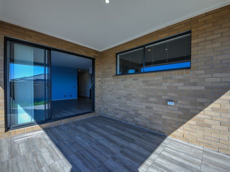 7-9 Half Moon Crescent, Indented Head VIC 3223