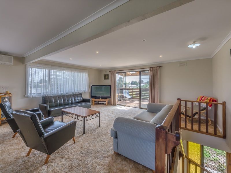 70 Leviens Road, St Leonards VIC 3223