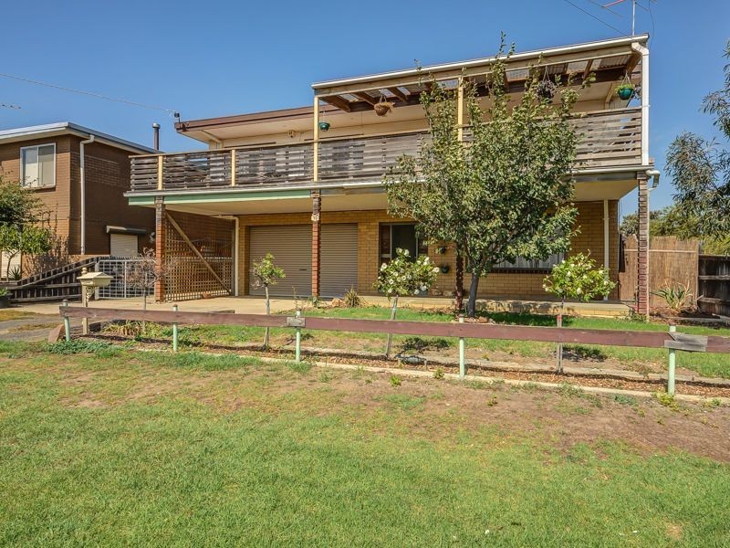 70 Leviens Road, St Leonards VIC 3223