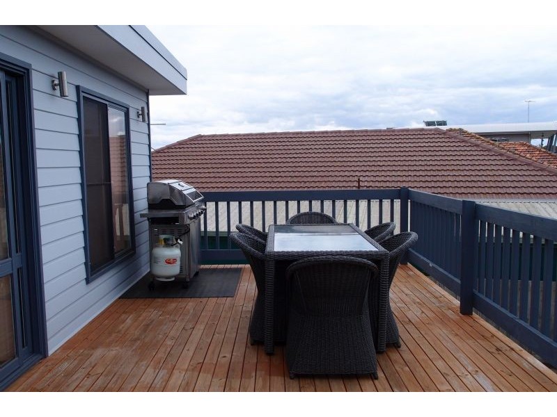 16 Seaforth Drv, Portarlington VIC 3223