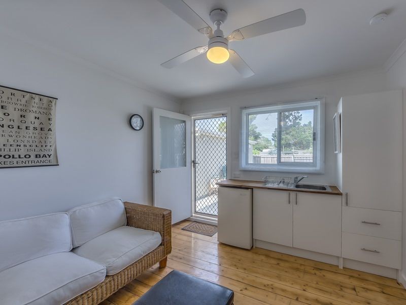 40 Bayside Avenue, St Leonards VIC 3223