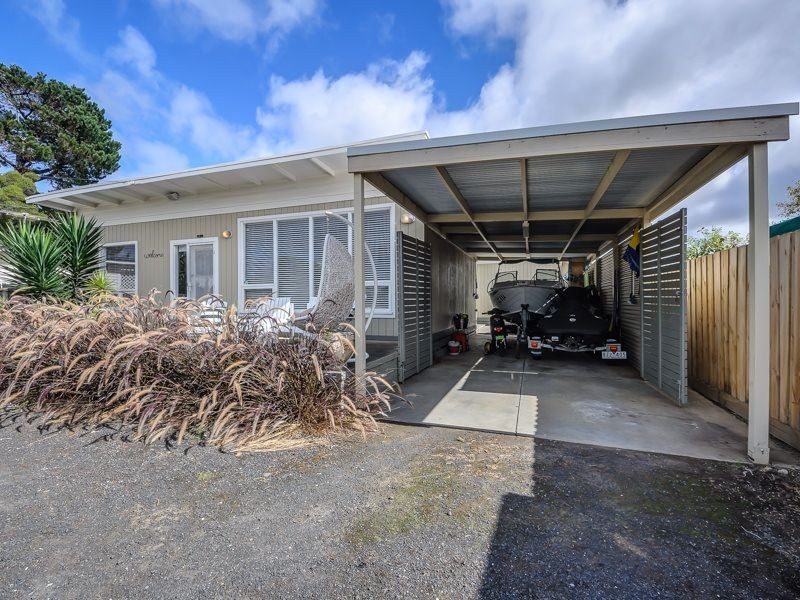 40 Bayside Avenue, St Leonards VIC 3223
