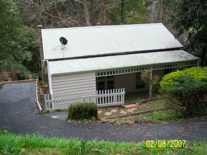 6 View Road, The Patch VIC 3792