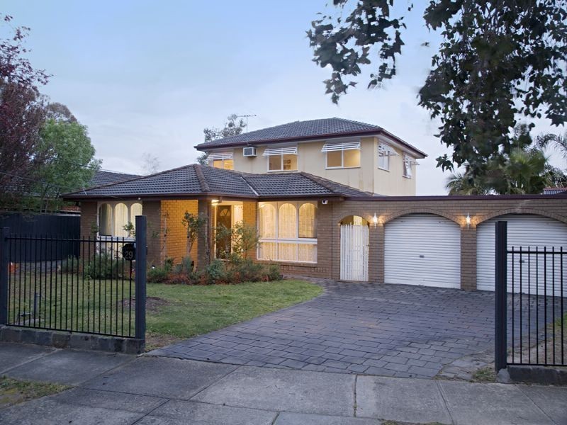 29 LAUREL AVE, Boronia VIC 3155
