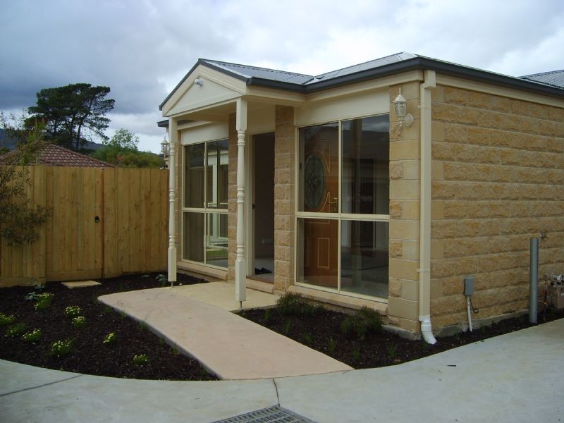 6/37 Edina Road, Ferntree Gully VIC 3156