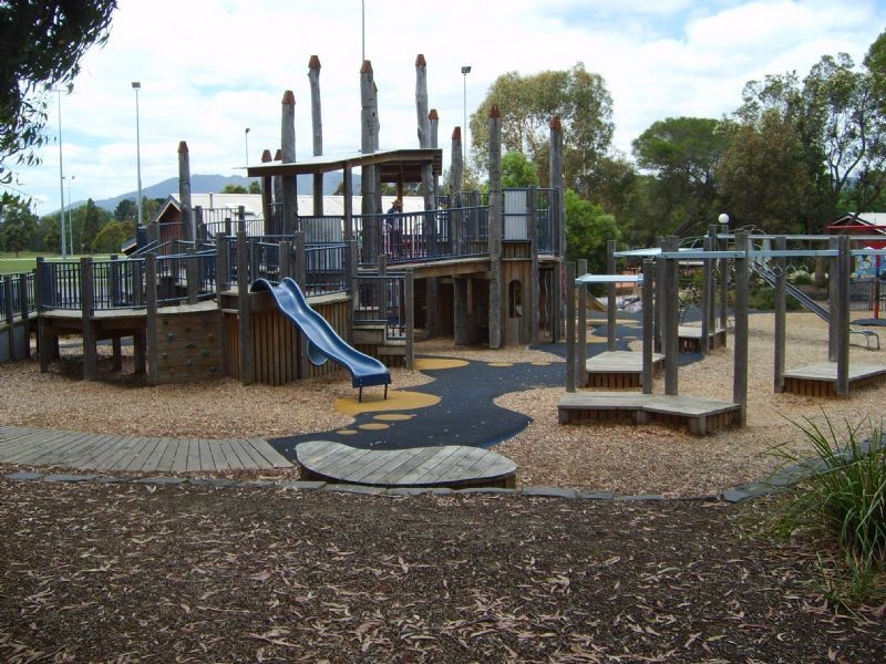 3/11 King Street, Bayswater VIC 3153