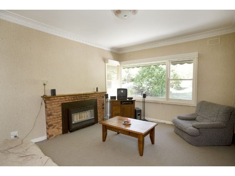 13 Frederick Street, Ferntree Gully VIC 3156