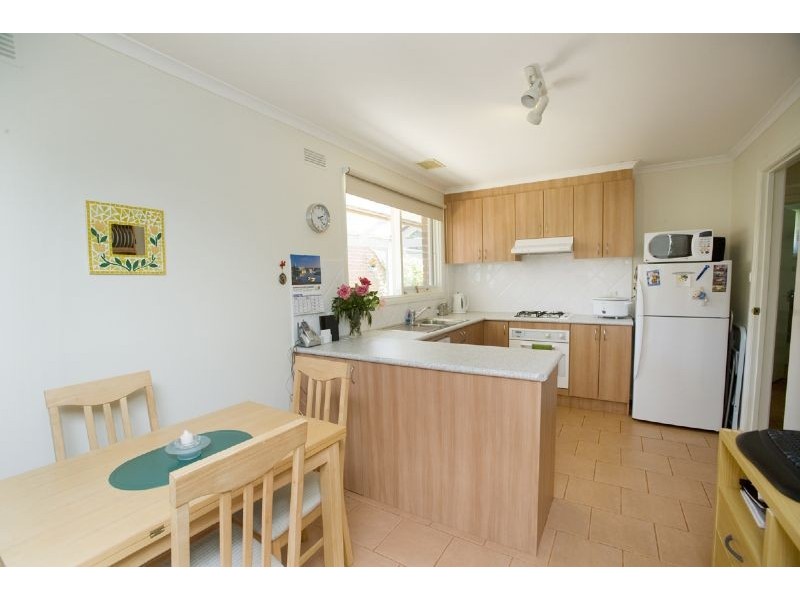 2/49 Tulip Crescent, Boronia VIC 3155