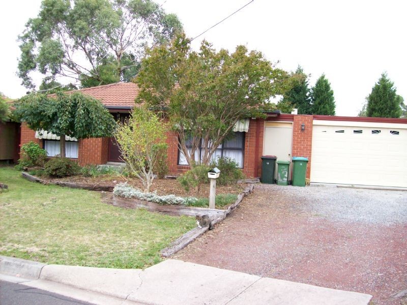13 Laura Court, Bayswater North VIC 3153