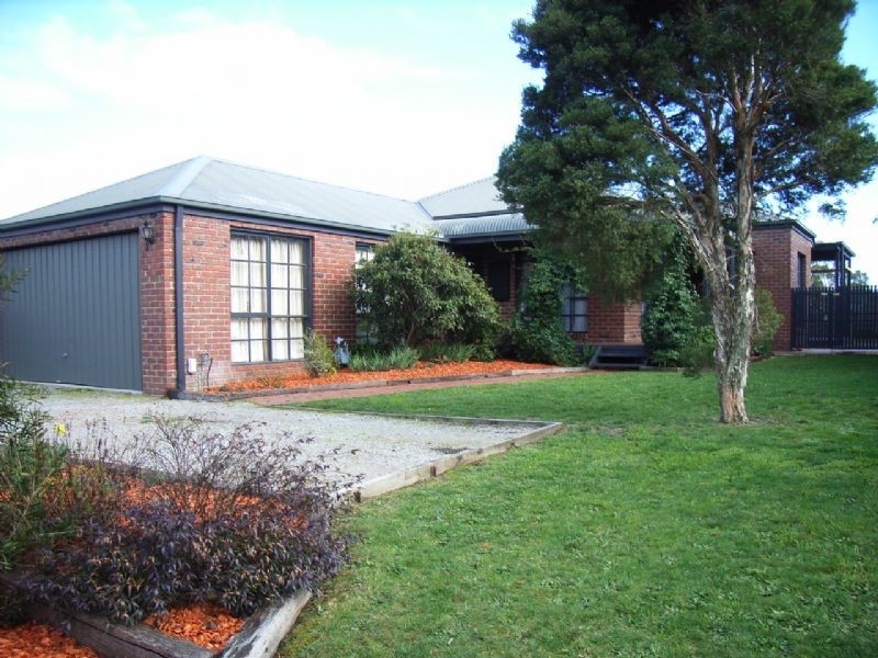 2 Georgia Court, Ferntree Gully VIC 3156