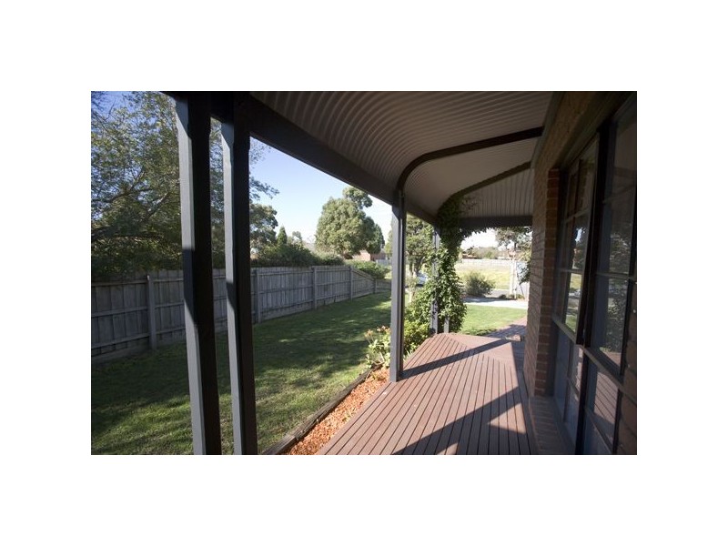 2 Georgia Court, Ferntree Gully VIC 3156