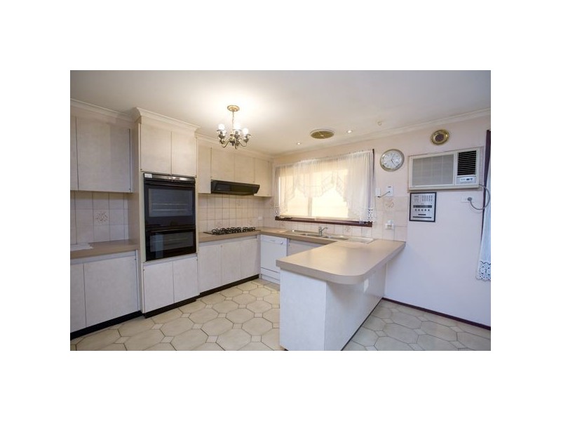 60 Blackwood Park Road, Ferntree Gully VIC 3156