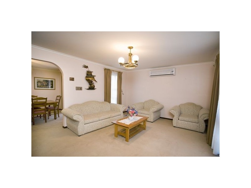 60 Blackwood Park Road, Ferntree Gully VIC 3156