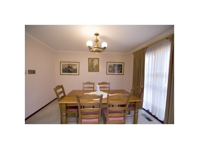 60 Blackwood Park Road, Ferntree Gully VIC 3156