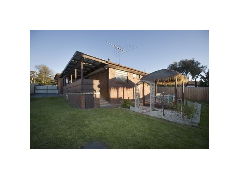 60 Blackwood Park Road, Ferntree Gully VIC 3156