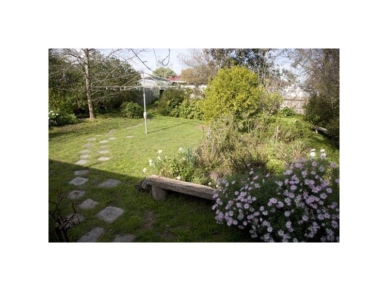 13 Elton Street, Ferntree Gully VIC 3156