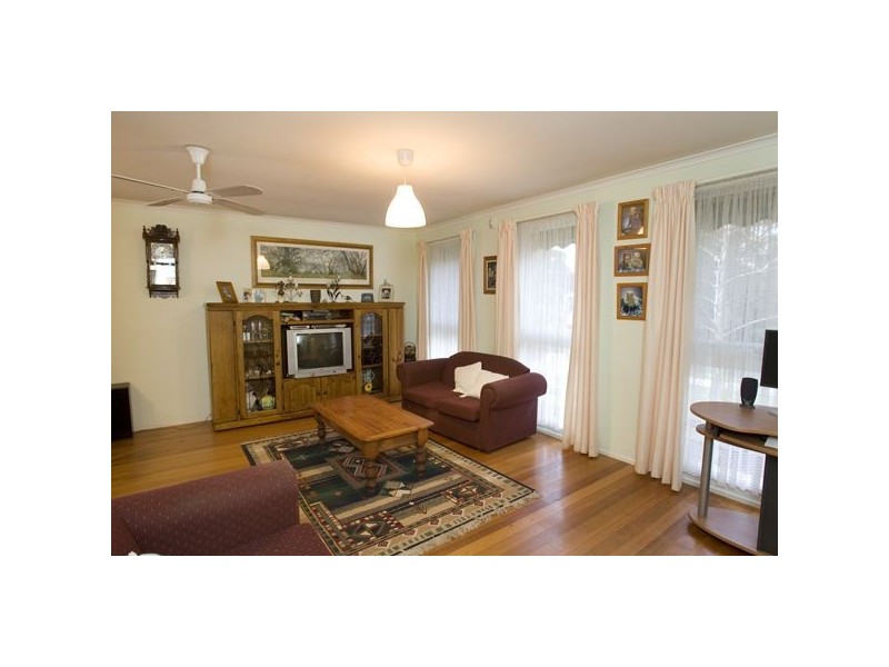 14 Ophelia Street, Ferntree Gully VIC 3156