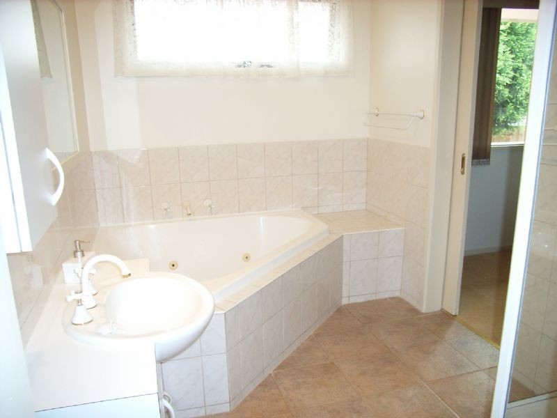 Ferntree Gully VIC 3156