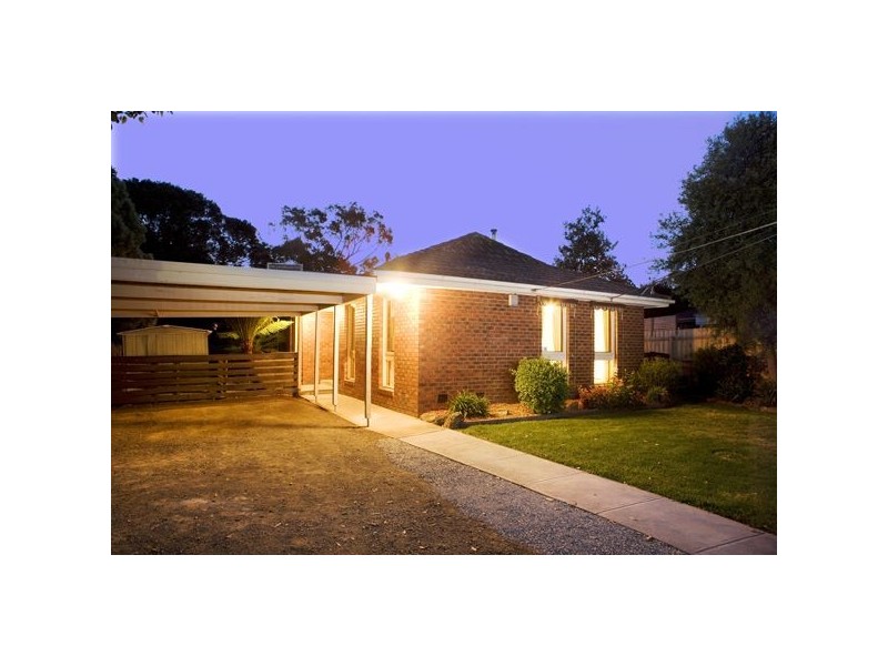 6 Ayr Street, Ferntree Gully VIC 3156
