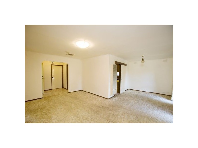 6 Ayr Street, Ferntree Gully VIC 3156