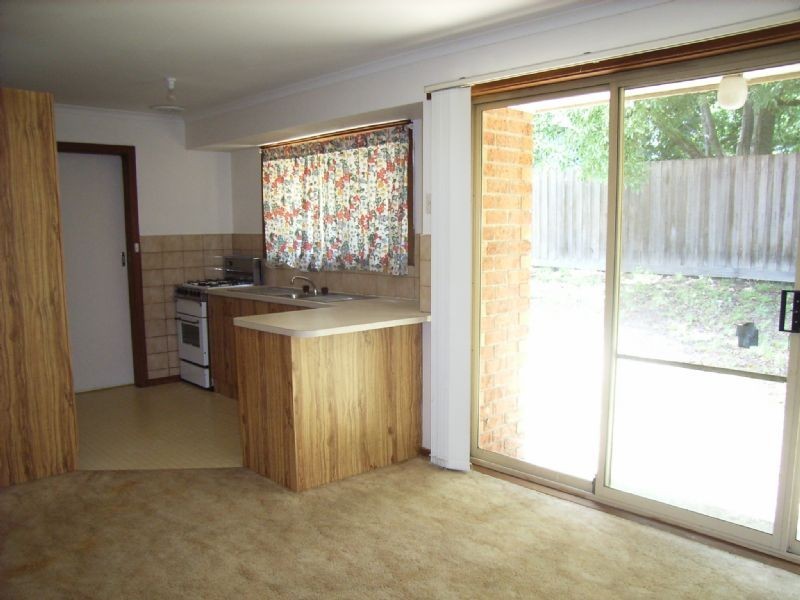 2/14 Dorset Road, Ferntree Gully VIC 3156