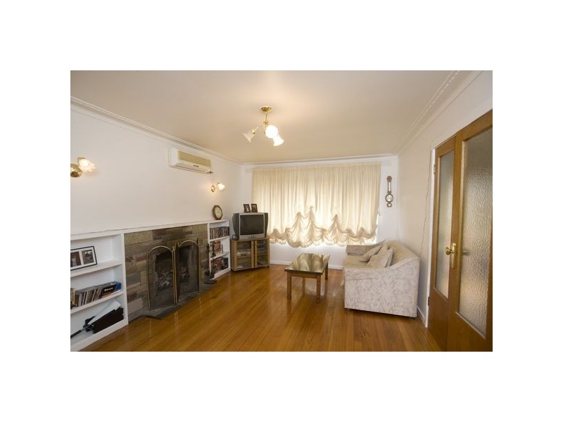 10 Eytan Street, Ferntree Gully VIC 3156