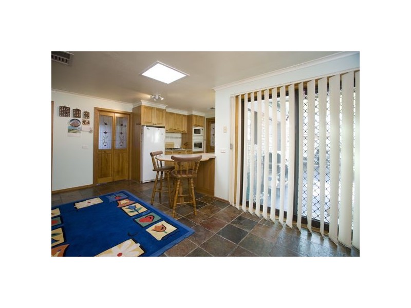 20 Stephen Road, Ferntree Gully VIC 3156