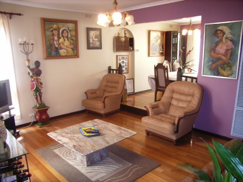 2 Sandgate Blvd, Ferntree Gully VIC 3156