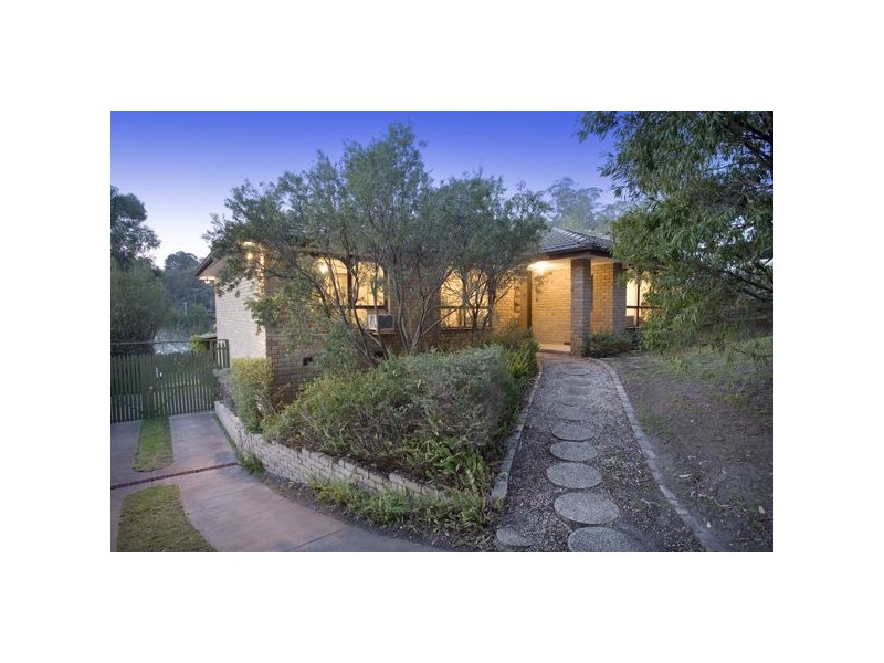 31 Winwood Drive, Ferntree Gully VIC 3156