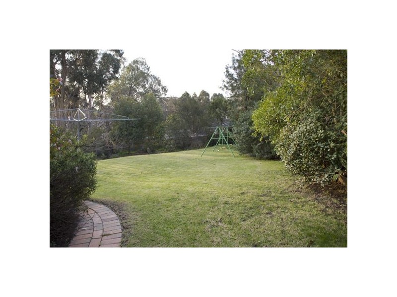 31 Winwood Drive, Ferntree Gully VIC 3156