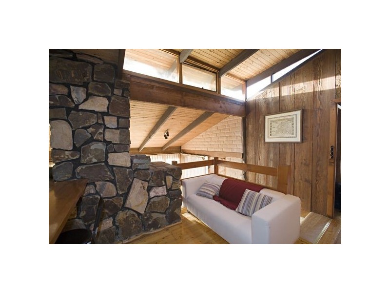 1 Vernon Street, Upper Ferntree Gully VIC 3156