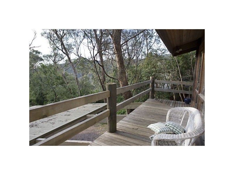 1 Vernon Street, Upper Ferntree Gully VIC 3156