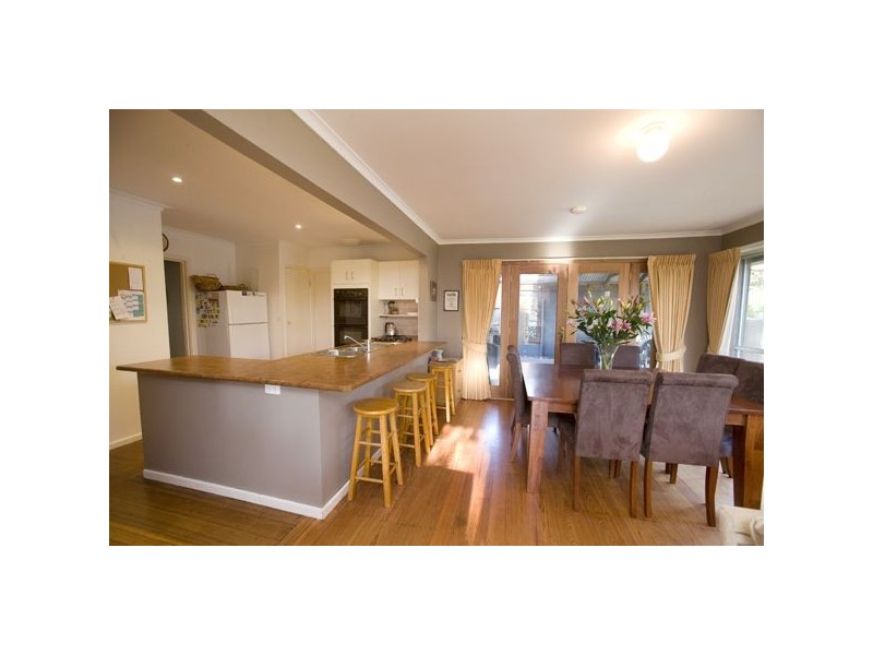 114 Forest Road, Ferntree Gully VIC 3156