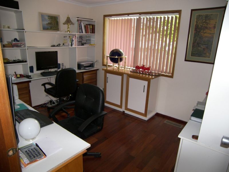 2A HALLEY ROAD, Ferntree Gully VIC 3156