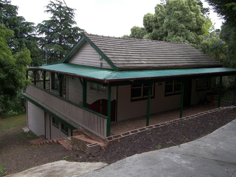 29 CLEMATIS AVENUE, Ferntree Gully VIC 3156