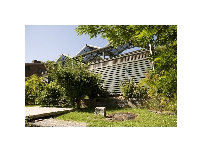 6 Bates Avenue, Upper Ferntree Gully VIC 3156