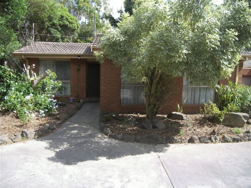 2/3 Kensley Street, Upper Ferntree Gully VIC 3156