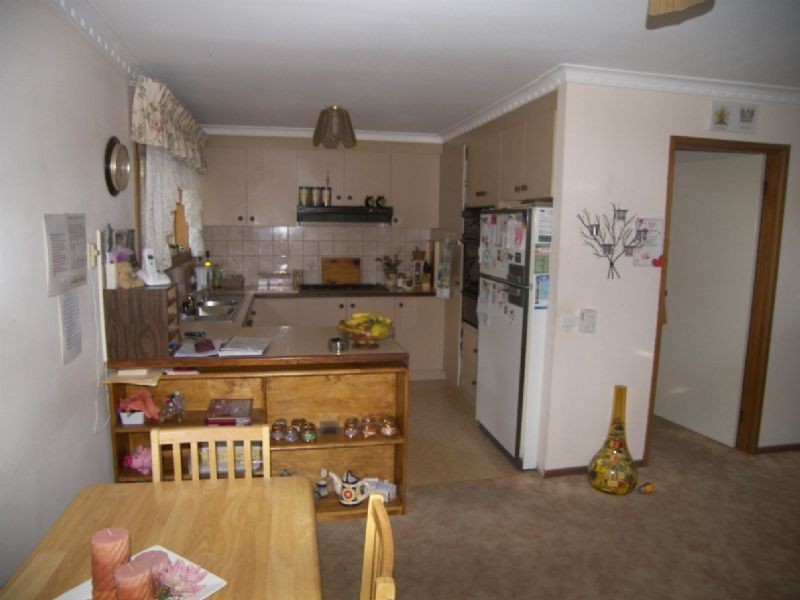 2/3 Kensley Street, Upper Ferntree Gully VIC 3156