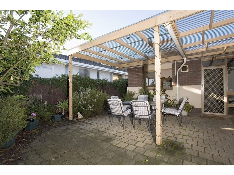 99 Thames Promenade, Chelsea VIC 3196