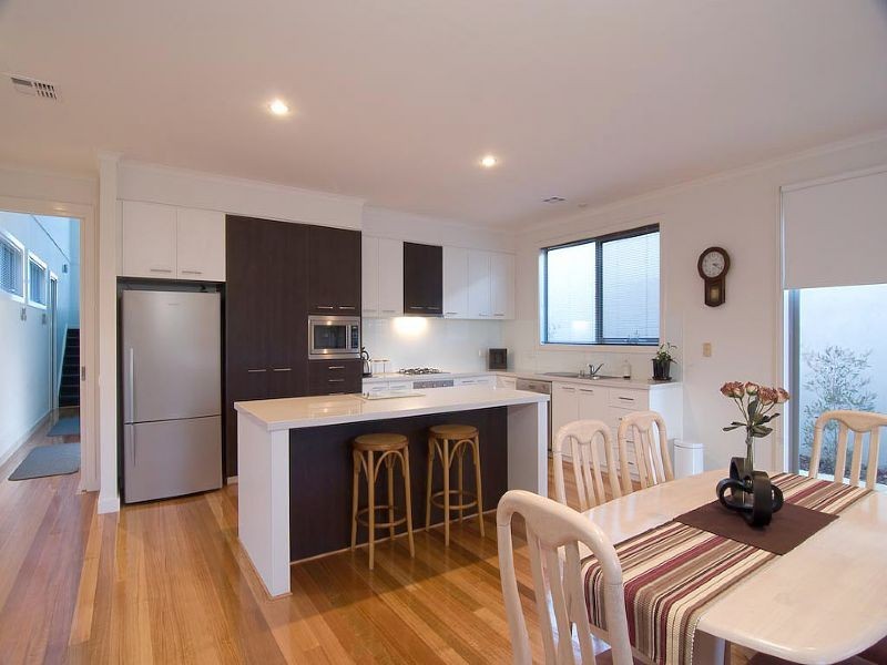 11 Tyrrell Terrace, Waterways VIC 3195