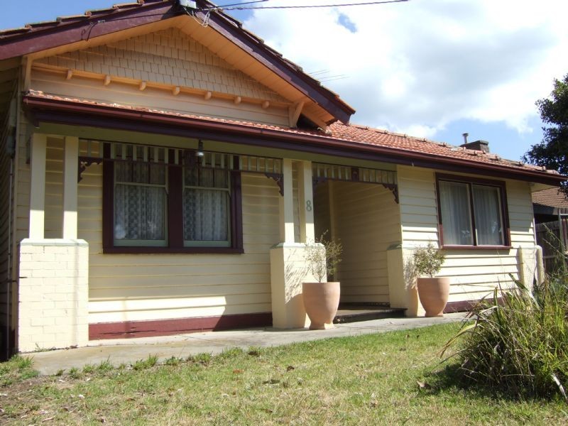 1/8 Golden Avenue, Chelsea VIC 3196