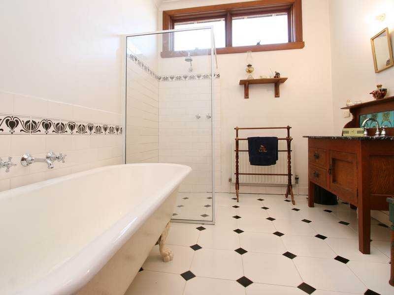216 Station Street, Edithvale VIC 3196