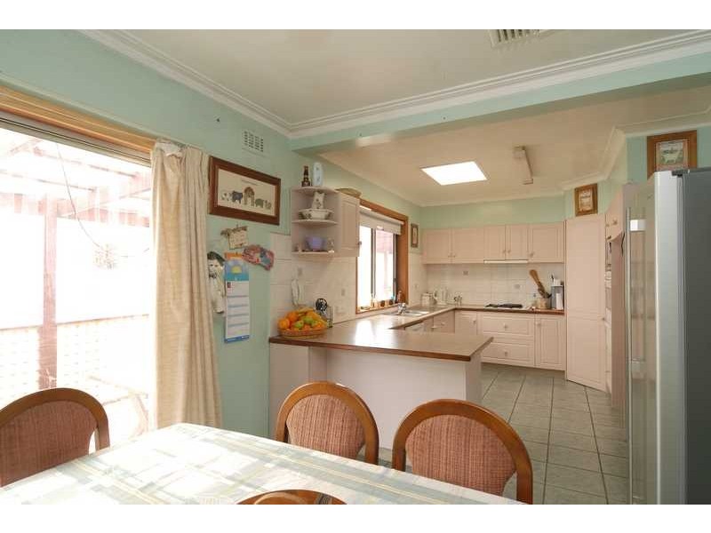 6 Alleyne Avenue, Chelsea VIC 3196