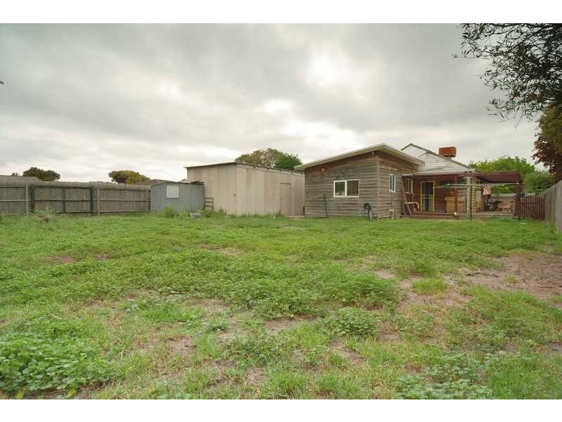 6 Alleyne Avenue, Chelsea VIC 3196