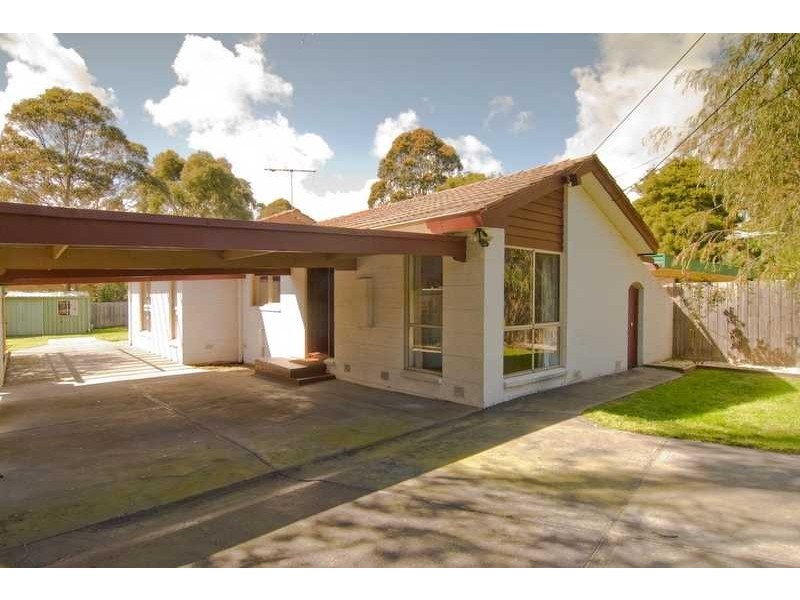 15 Wattle Drive, Frankston VIC 3199