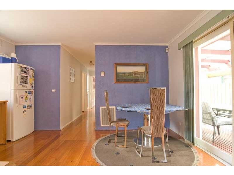 15 Wattle Drive, Frankston VIC 3199