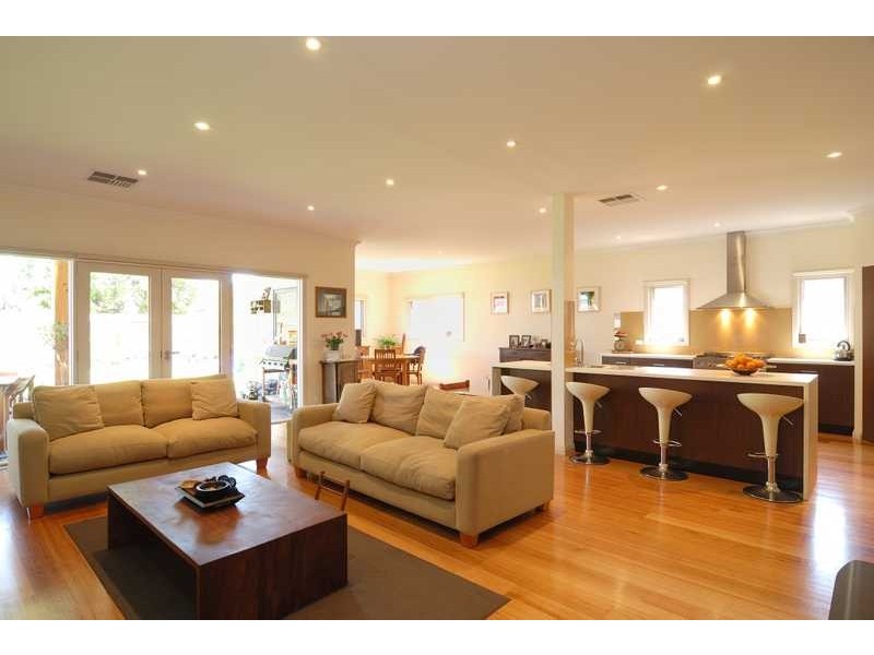 28 Scotch Parade, Chelsea VIC 3196