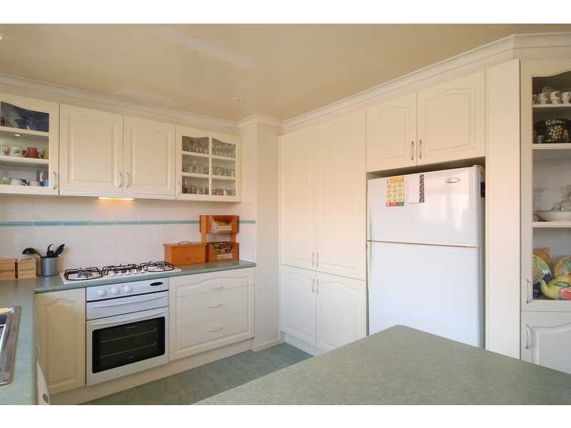 48 Amaroo Drive, Chelsea Heights VIC 3196