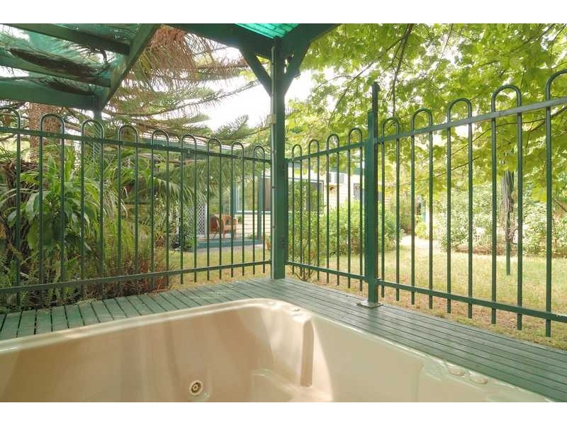 36 Royal Road, Bonbeach VIC 3196