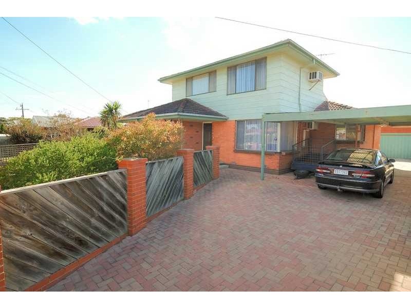 17 Brolga Avenue, Chelsea Heights VIC 3196